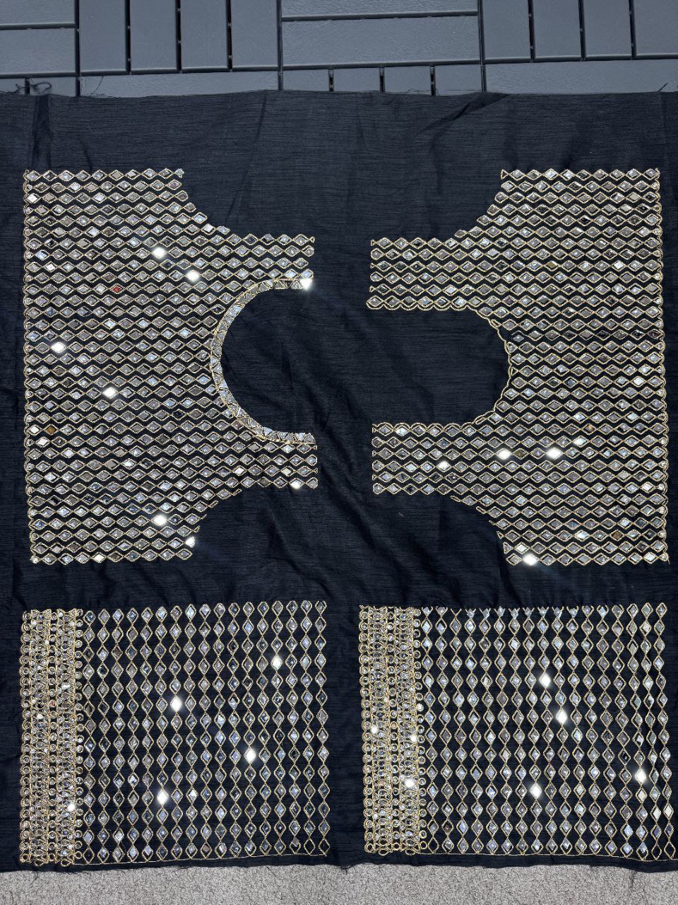 Black Party Wear Bollywood Rangoli Silk Saree | Clone Design