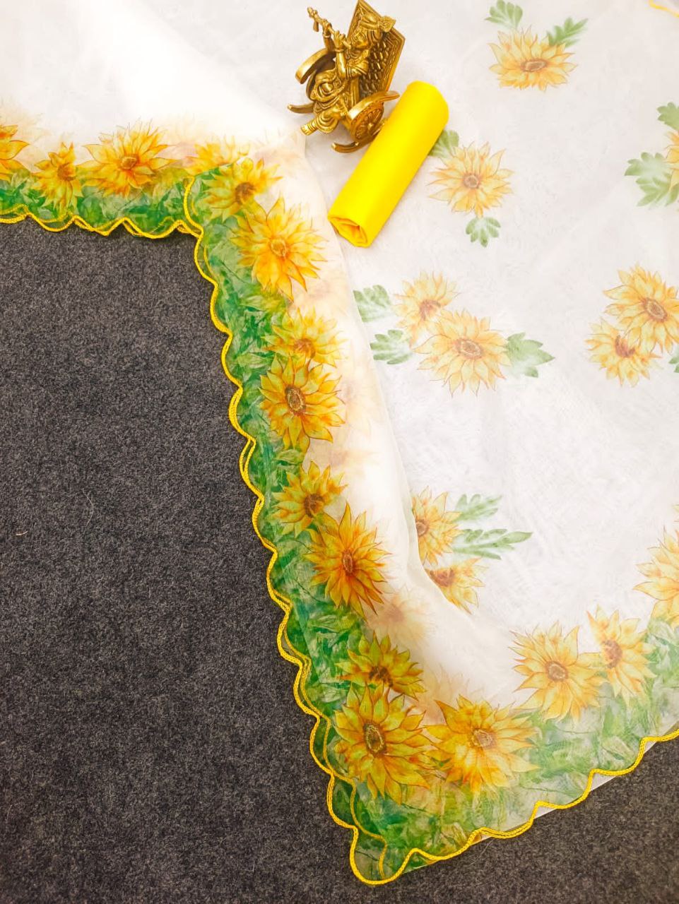 Floral Printed Organza Saree