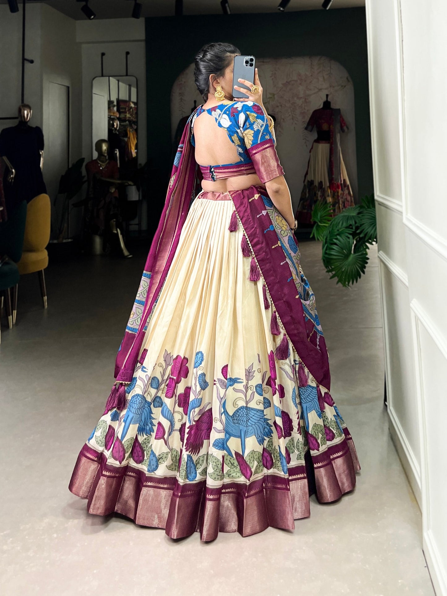Off-White Traditional Dola Silk Lehenga Choli