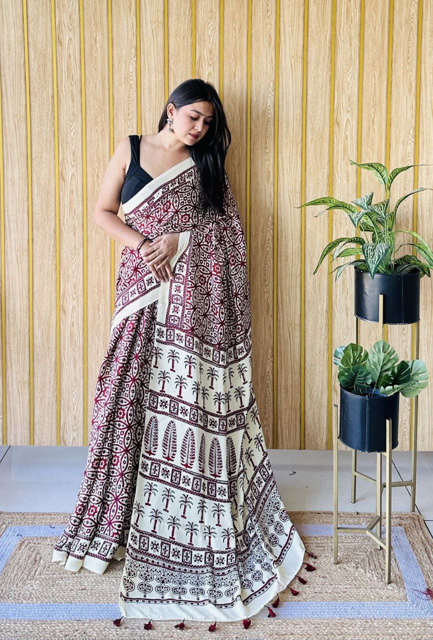 Office Wear Digital Printed Muslin Saree