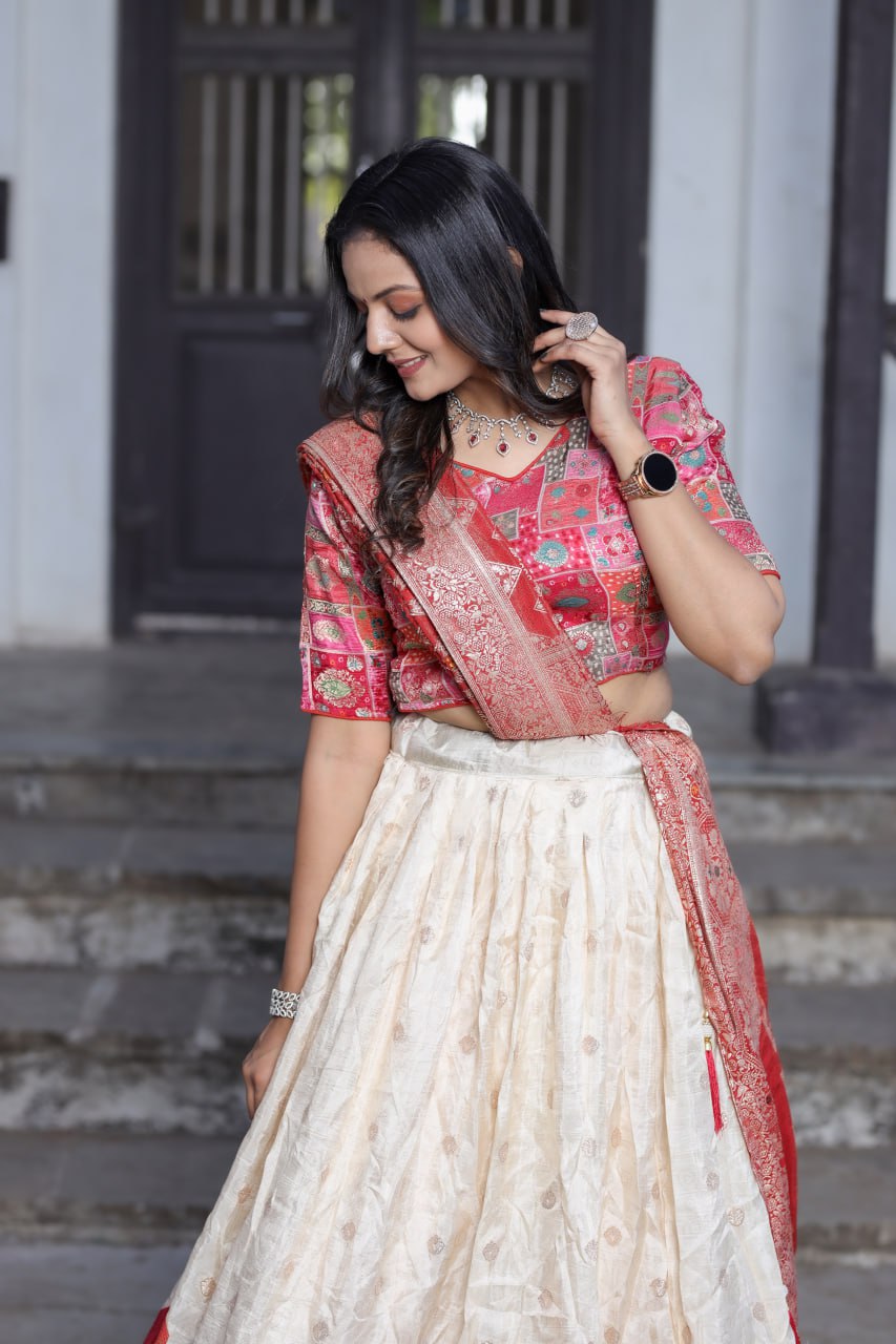 Traditional Jacquard Viscose Wedding Wear Lehenga