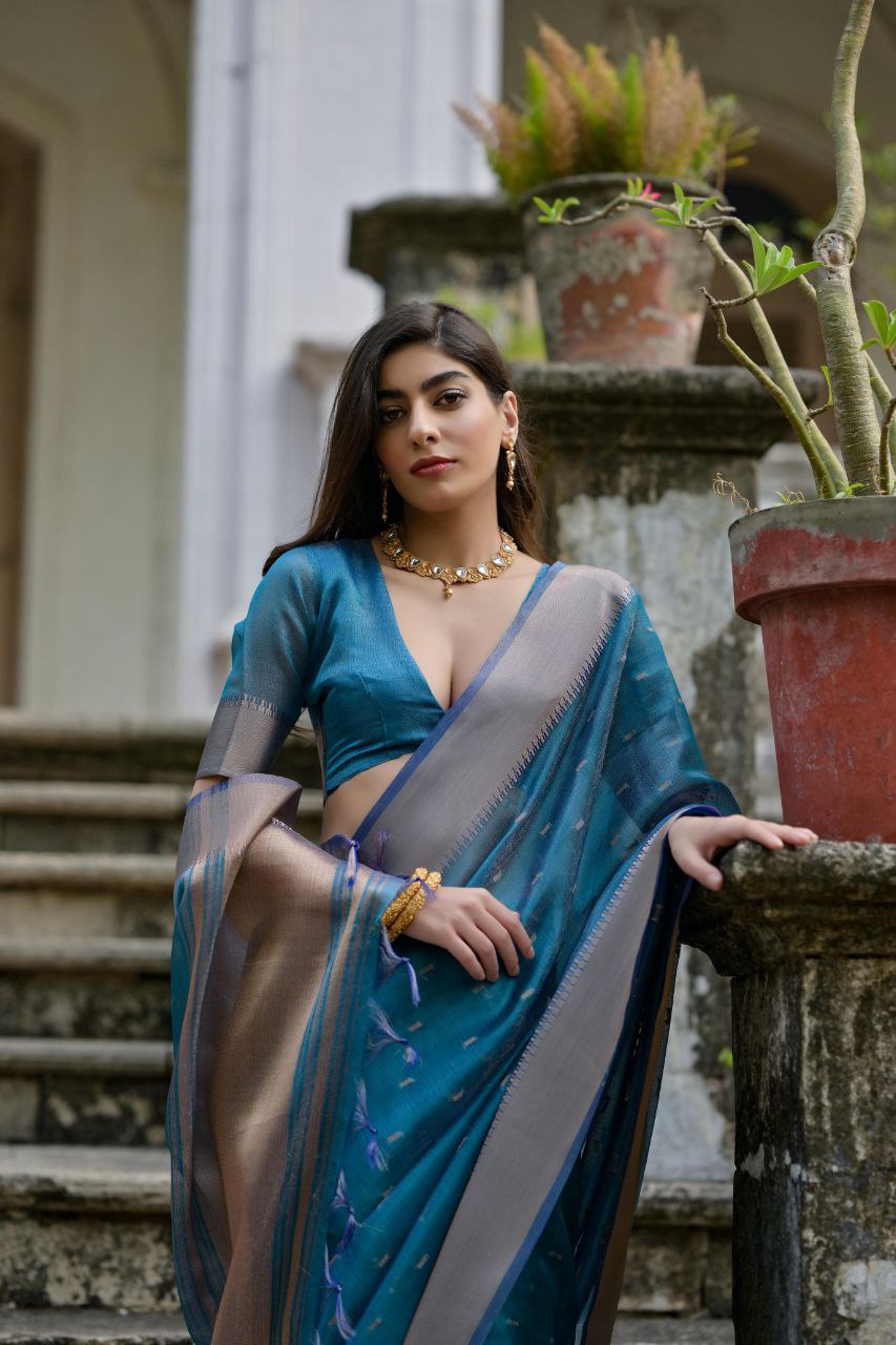 Venice Blue Traditional Kalyani Silk Saree