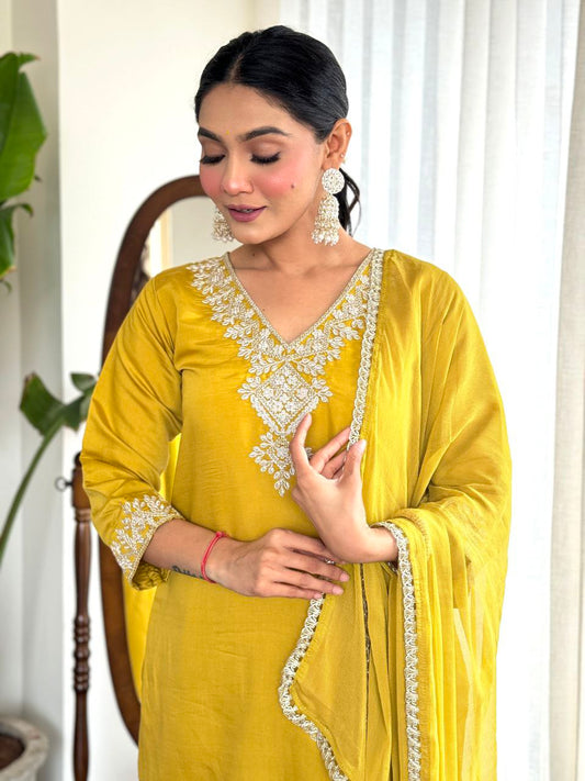 Yellow Chanderi Silk Kurta Set With Dupatta