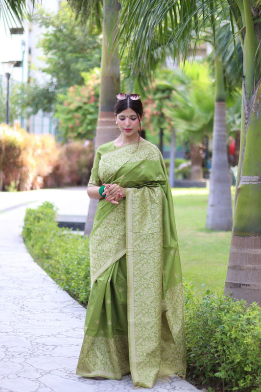 Green Bangalore Handloom Raw Silk Saree for Wedding