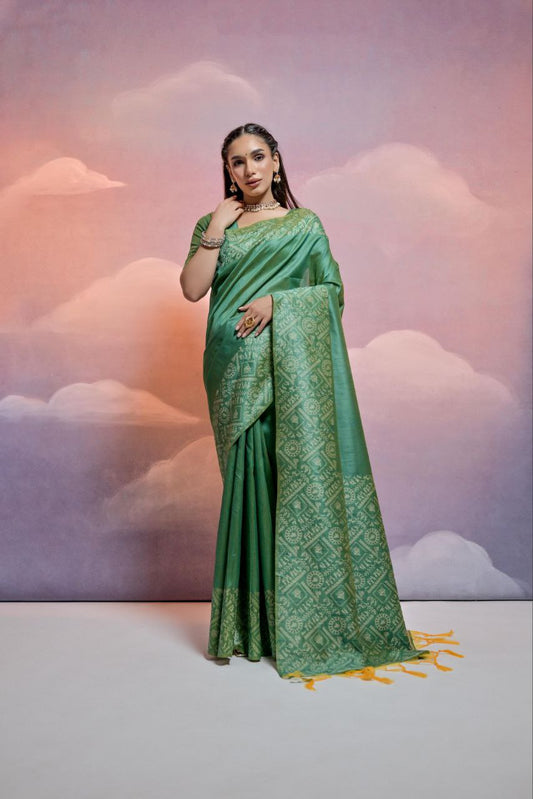 Green Banglori Handloom Raw Silk Saree