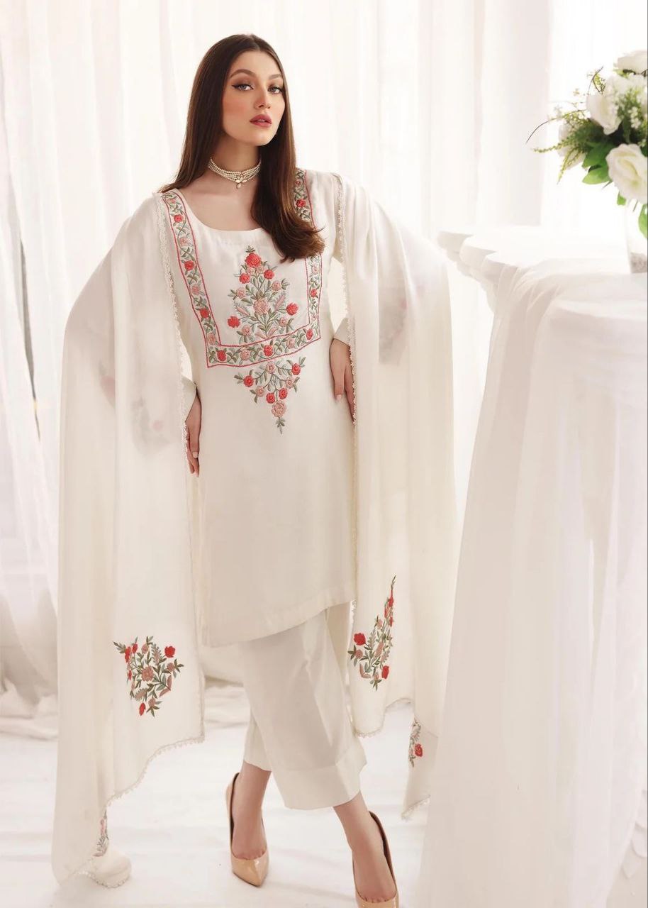 White Designer Georgette Kurta Pant With Dupatta
