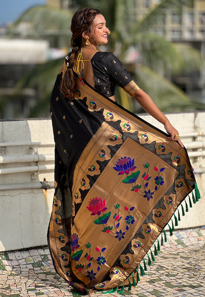 Black Wedding Wear Paithani Saree