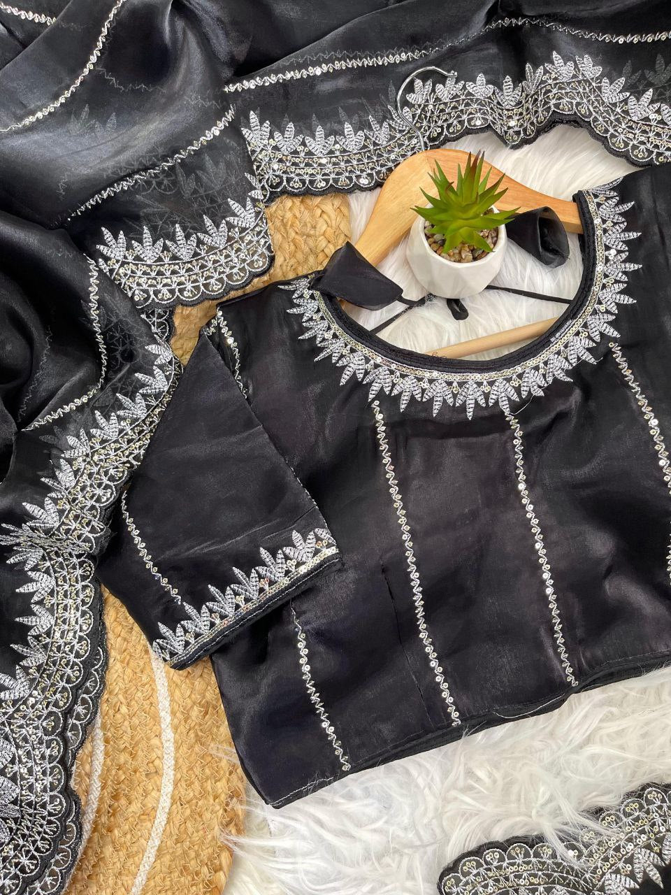 Black Zimmy Choo Silk Saree