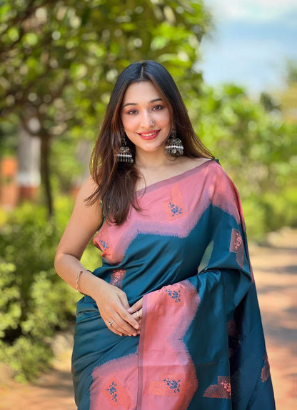 Deep Sea Green Kanjivaram Pattu Zari Silk Saree