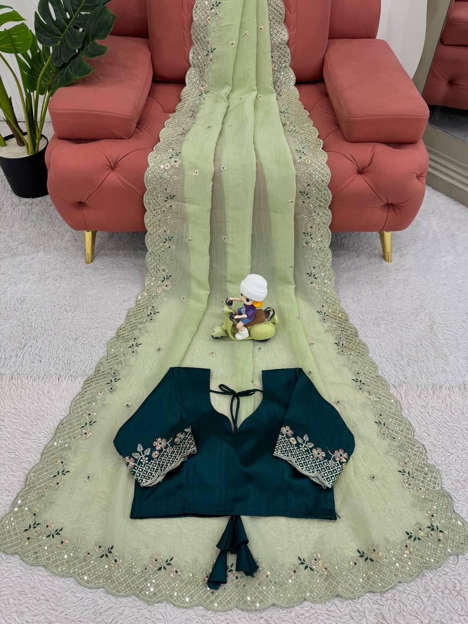 Designer Crunchy Silk Saree For Wedding