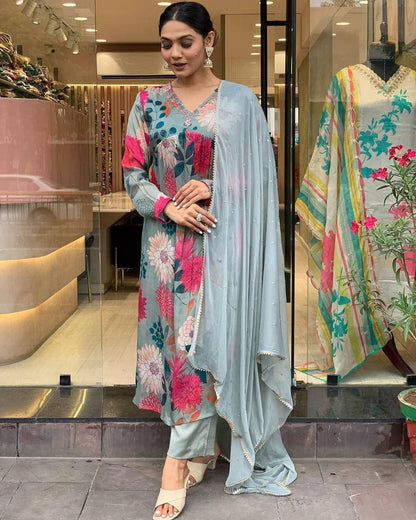Designer Russia Silk Kurta Pant With Dupatta