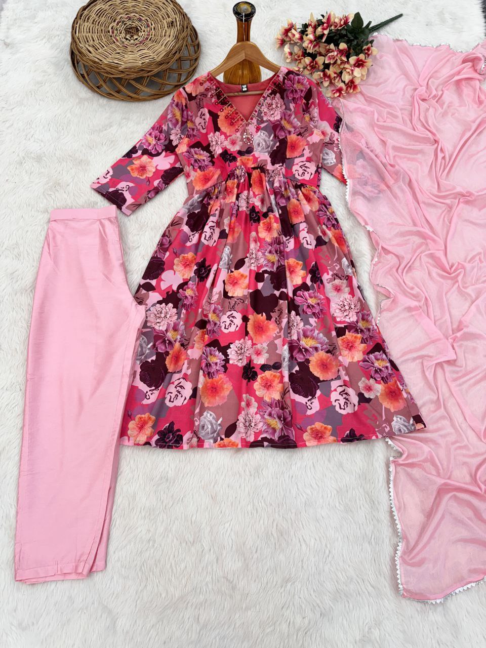 Designer Russia Silk Kurta Pant With Dupatta