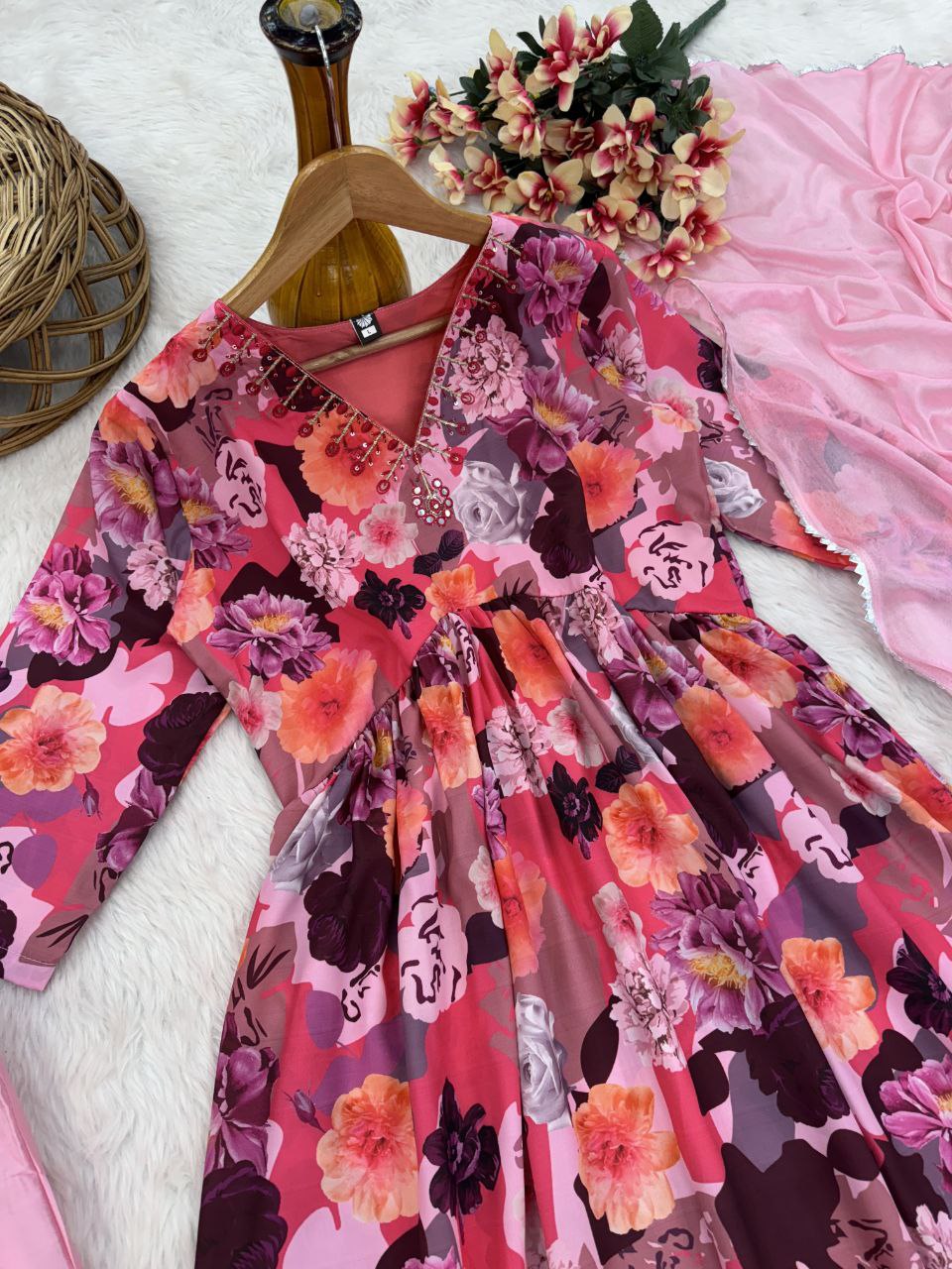 Designer Russia Silk Kurta Pant With Dupatta