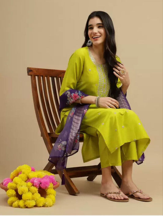 Designer Viscose Silk Kurta Pant With Dupatta
