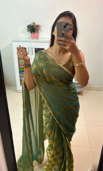 Dual Shade Fandy Chiffon Saree