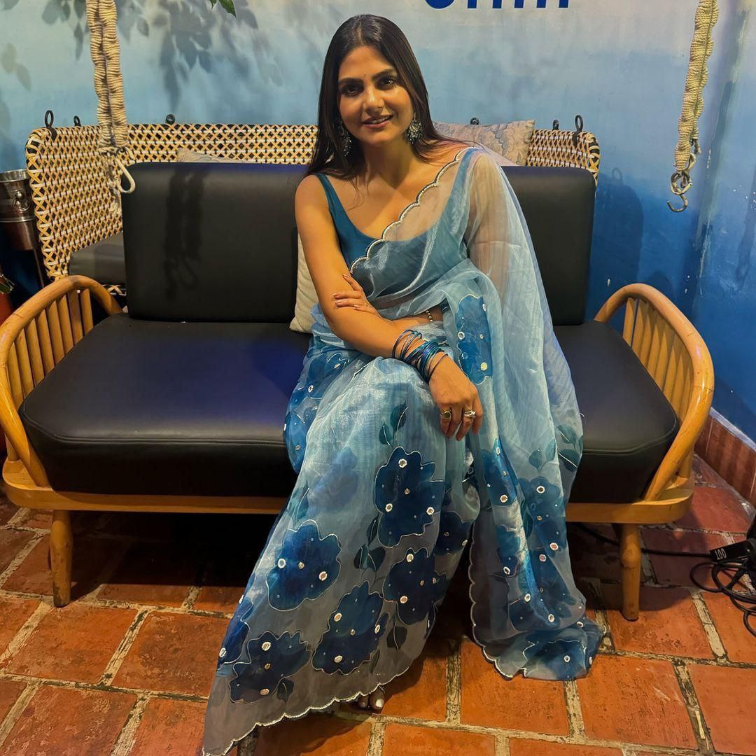 Floral Handprinted Organza Saree