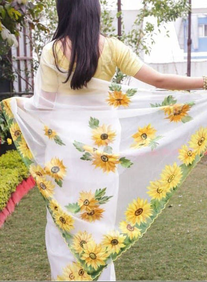Floral Printed Organza Saree