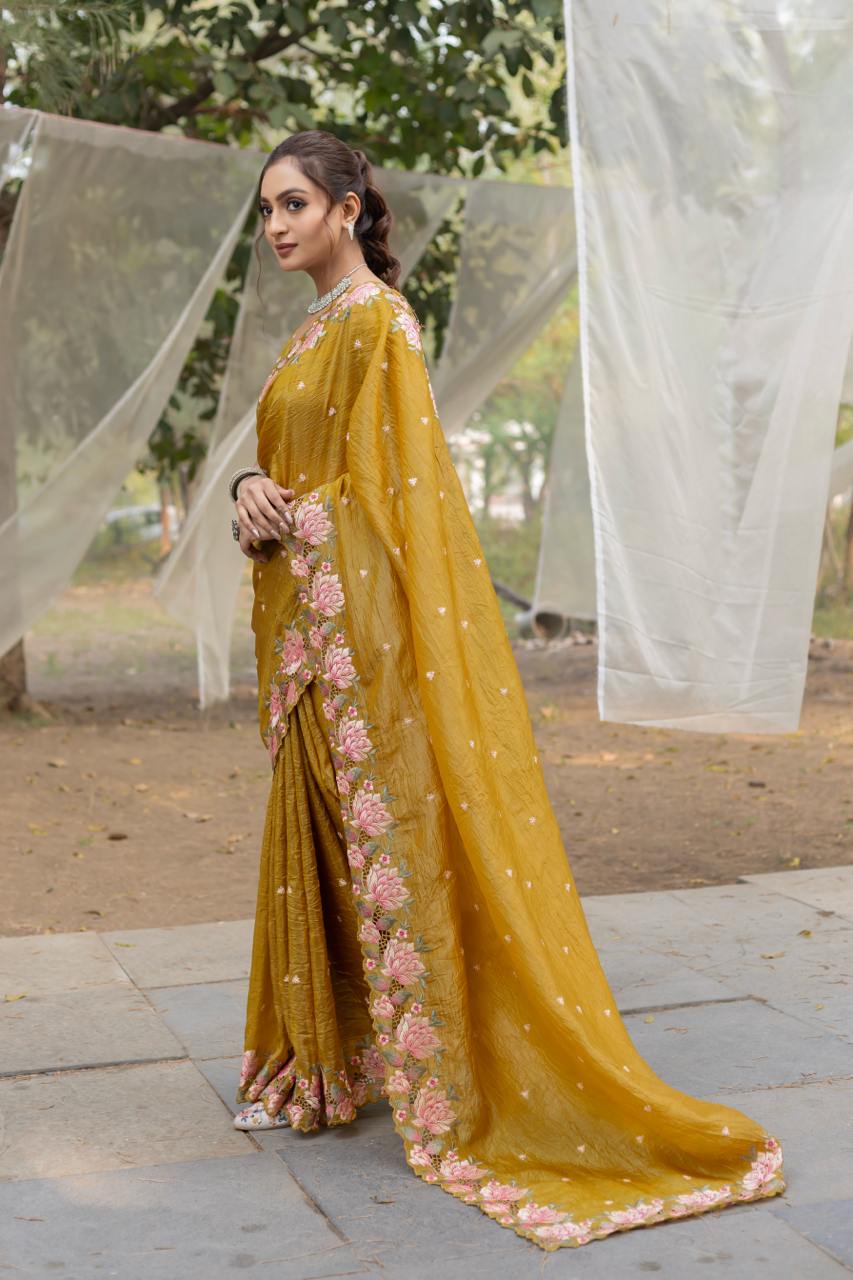 Gold Crush Silk Saree