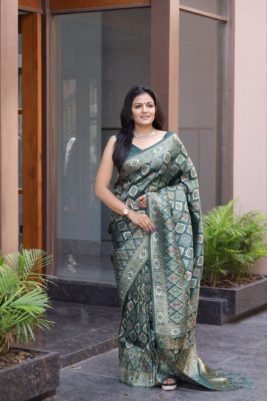 Green Wedding Wear Soft Silk Saree