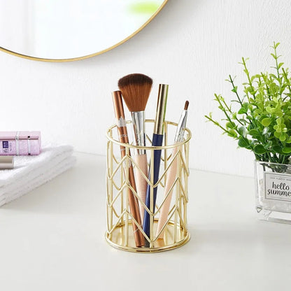 WH390.54 Makeup Brush Holder