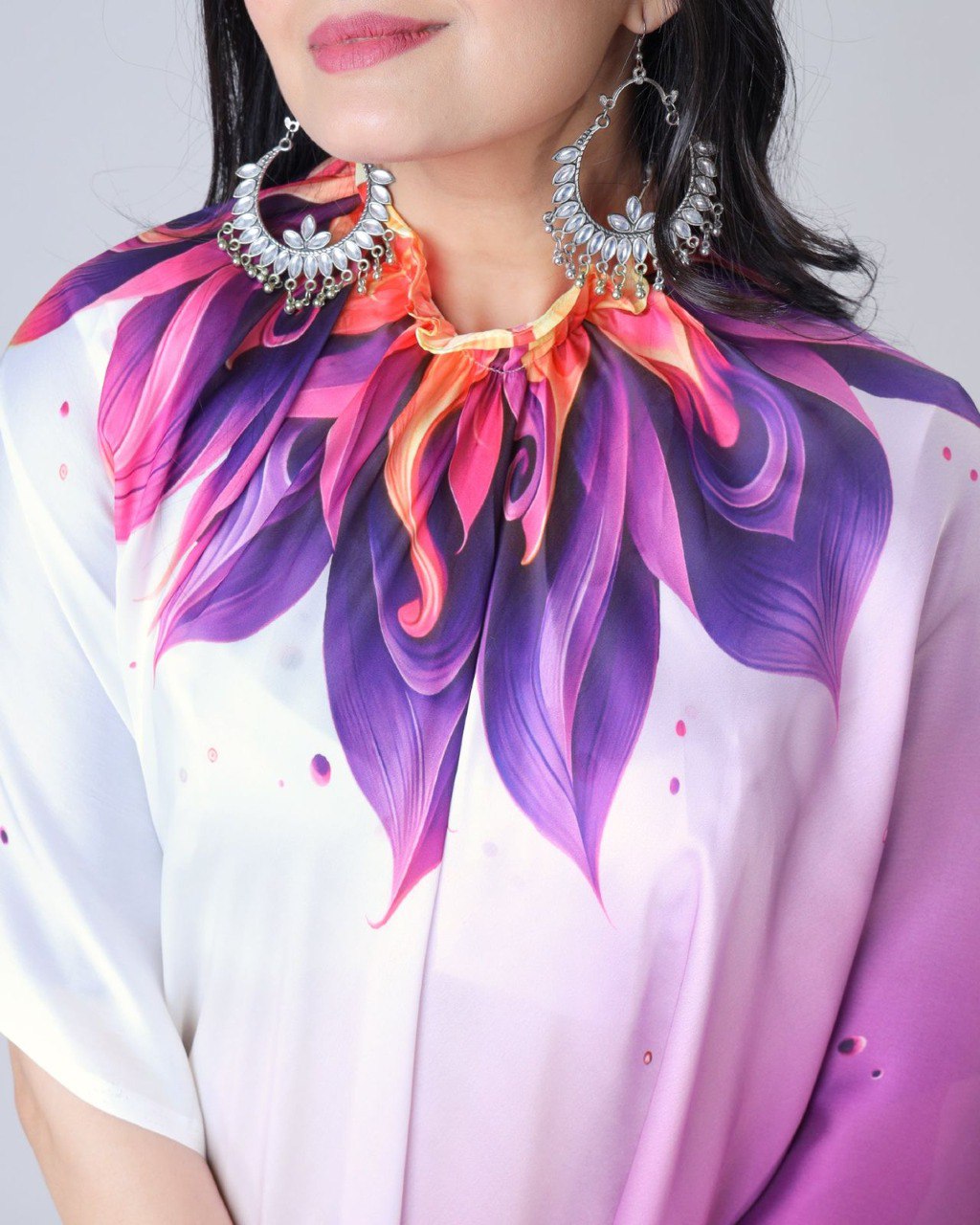 New Hands Free Satin Georgette Saree In Purple & White