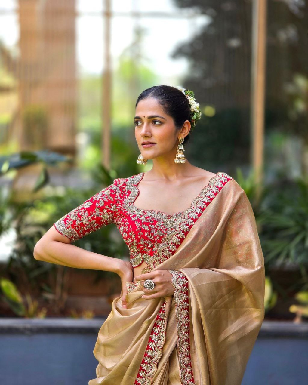 Party Wear Golden Tissue Silk Saree