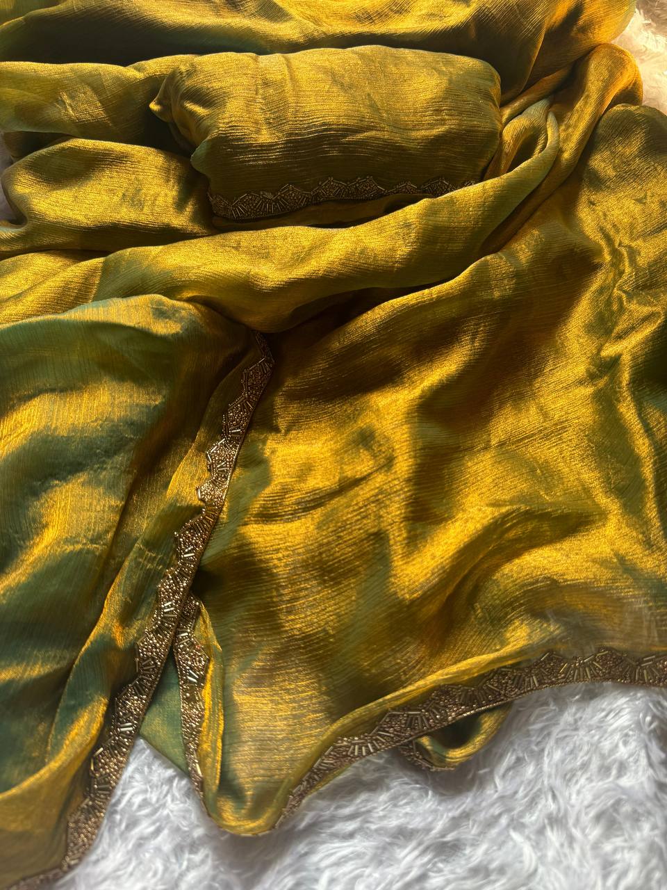 Stylish Chiffon Fendy Two Tone Saree