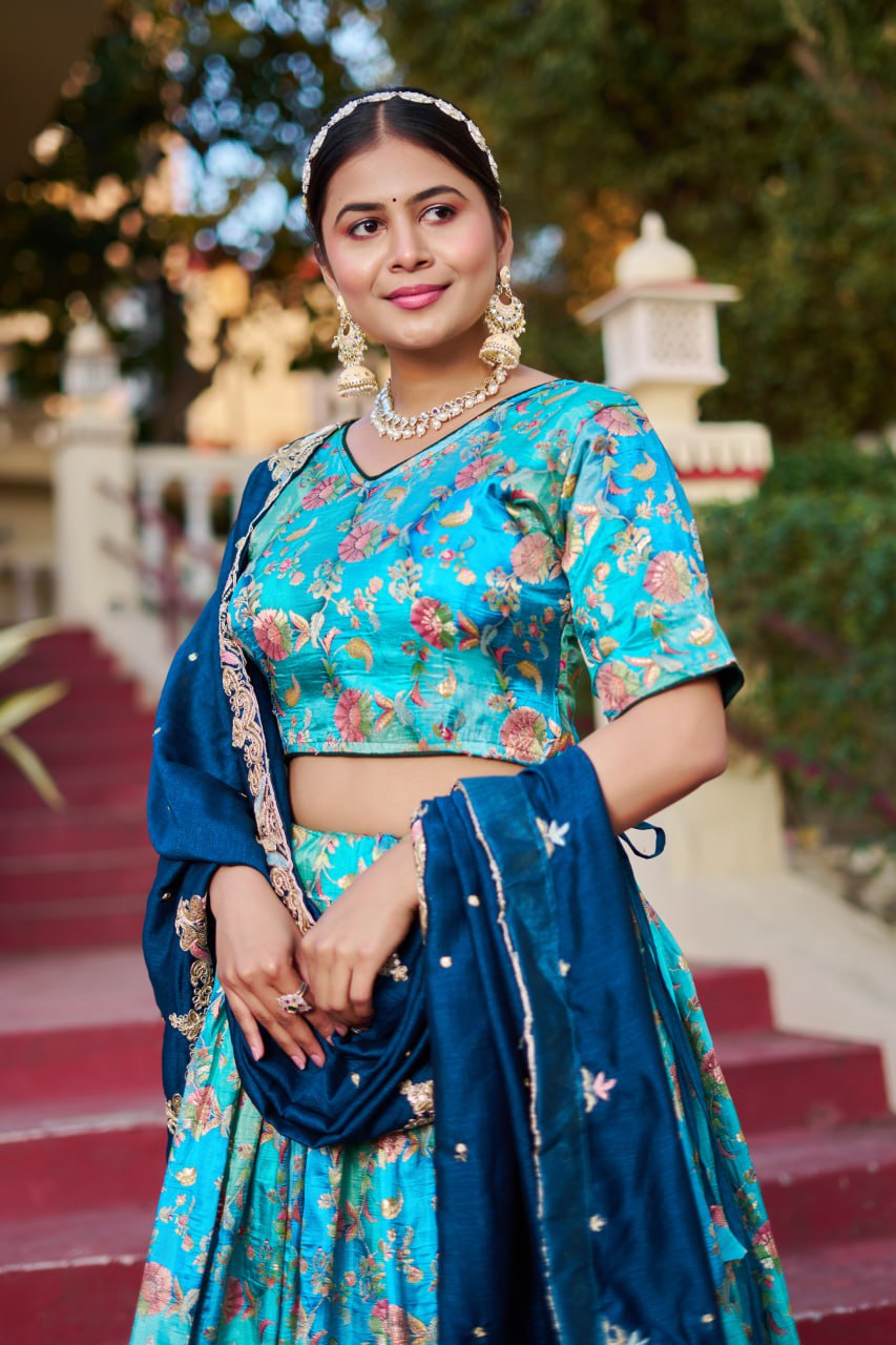 Traditional Jacquard Viscose Wedding Wear Lehenga