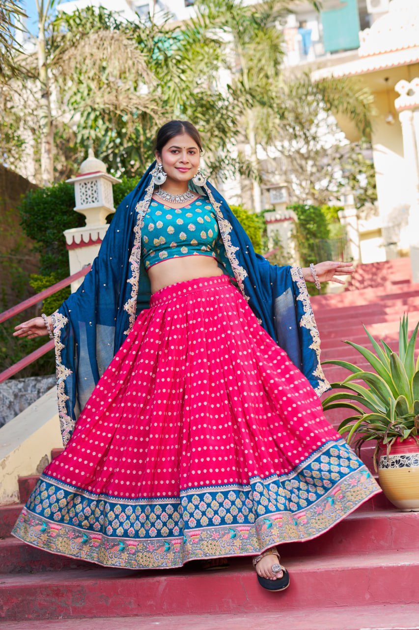 Traditional Jacquard Viscose Wedding Wear Lehenga