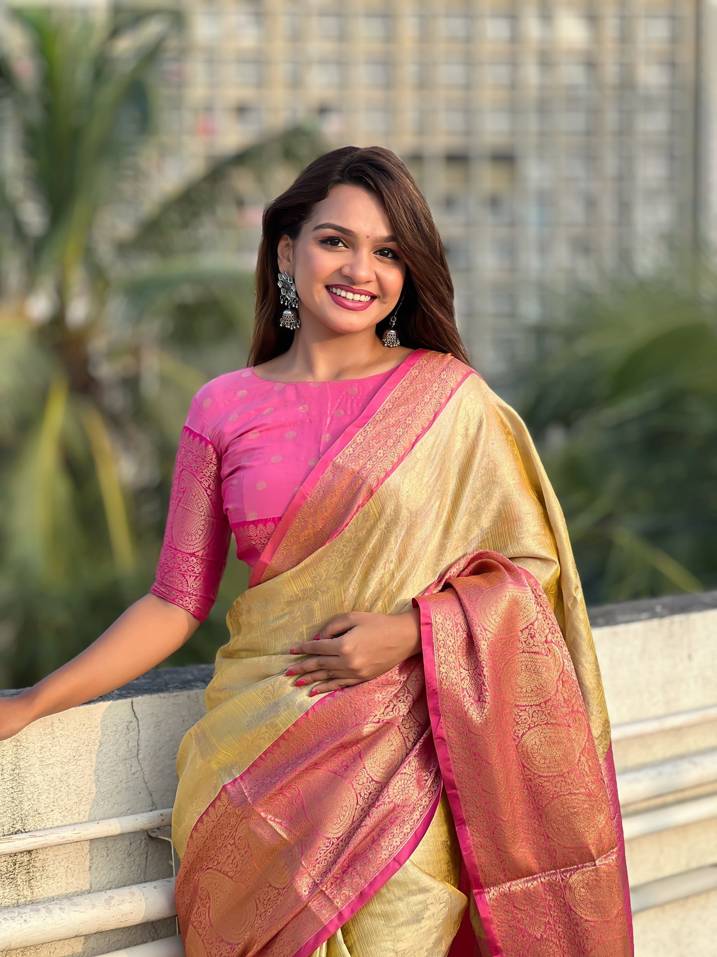 Cream Traditional Kanjivaram Tissue Pattu Saree