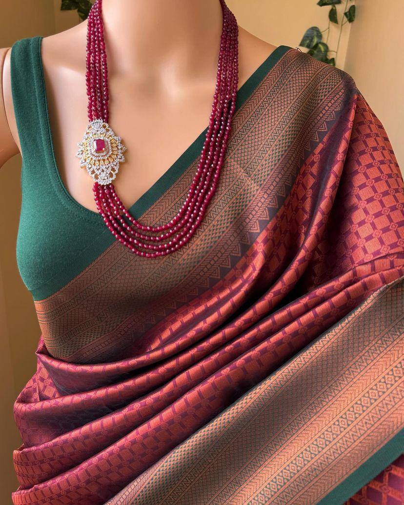 Traditional Wedding Wear Banarasi Saree