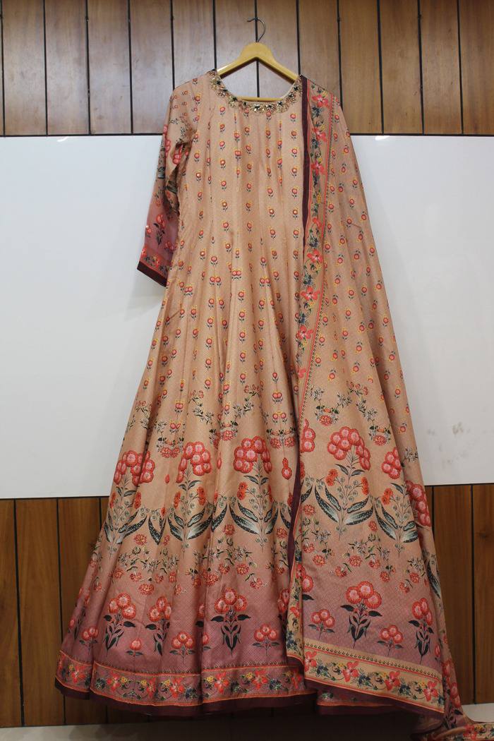 Traditional Wedding Wear Dola Silk Gown