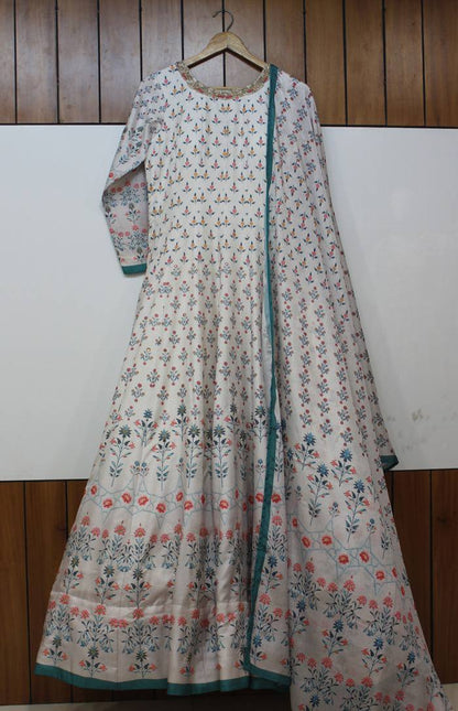 Traditional Wedding Wear Dola Silk Gown