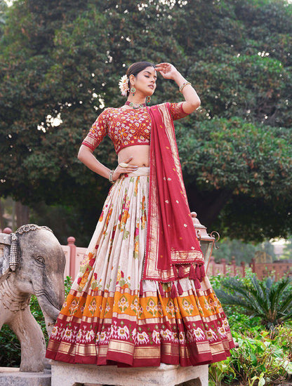 Red Traditional Wedding Wear Silk Lehenga