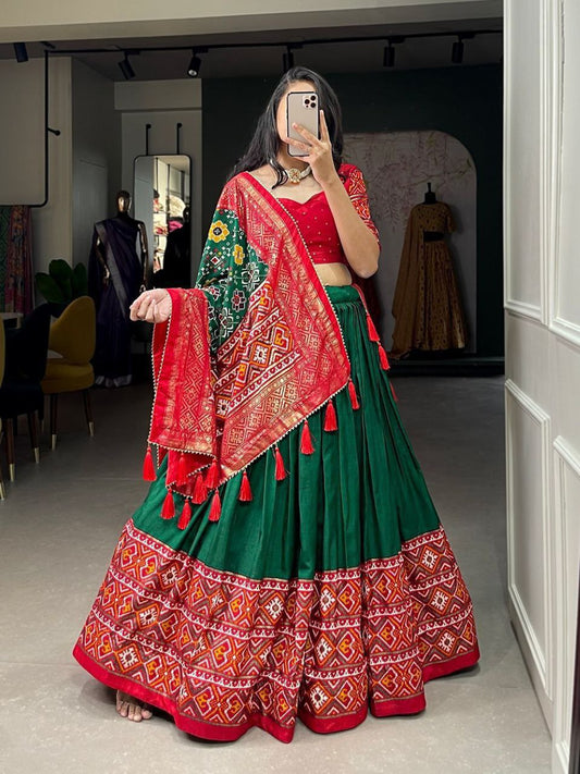 Green Traditional Wedding Wear Silk Lehenga