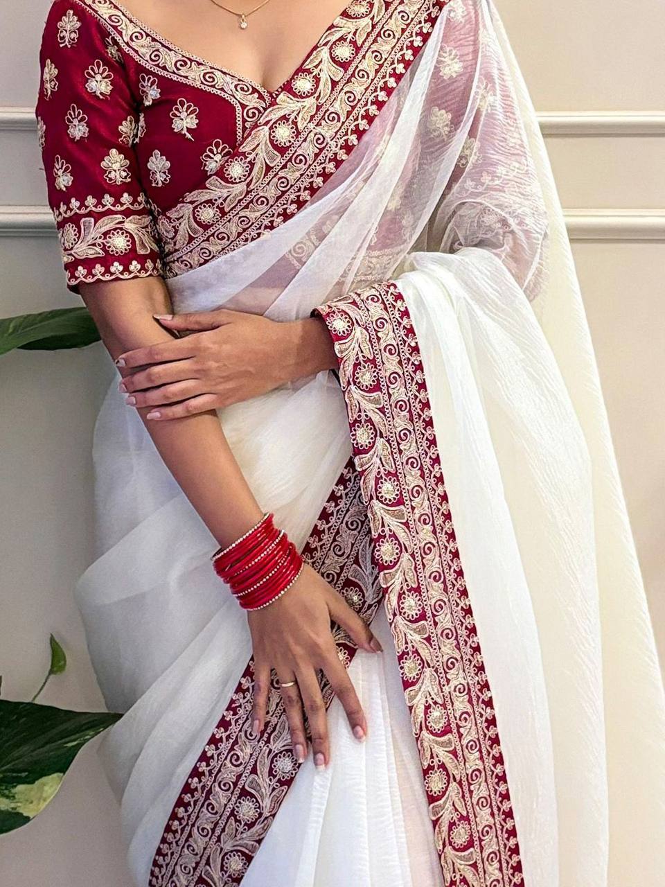 White Banarasi Crush Saree For Wedding