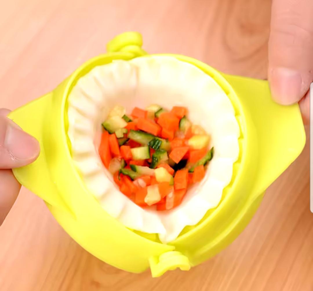 Dumpling Maker